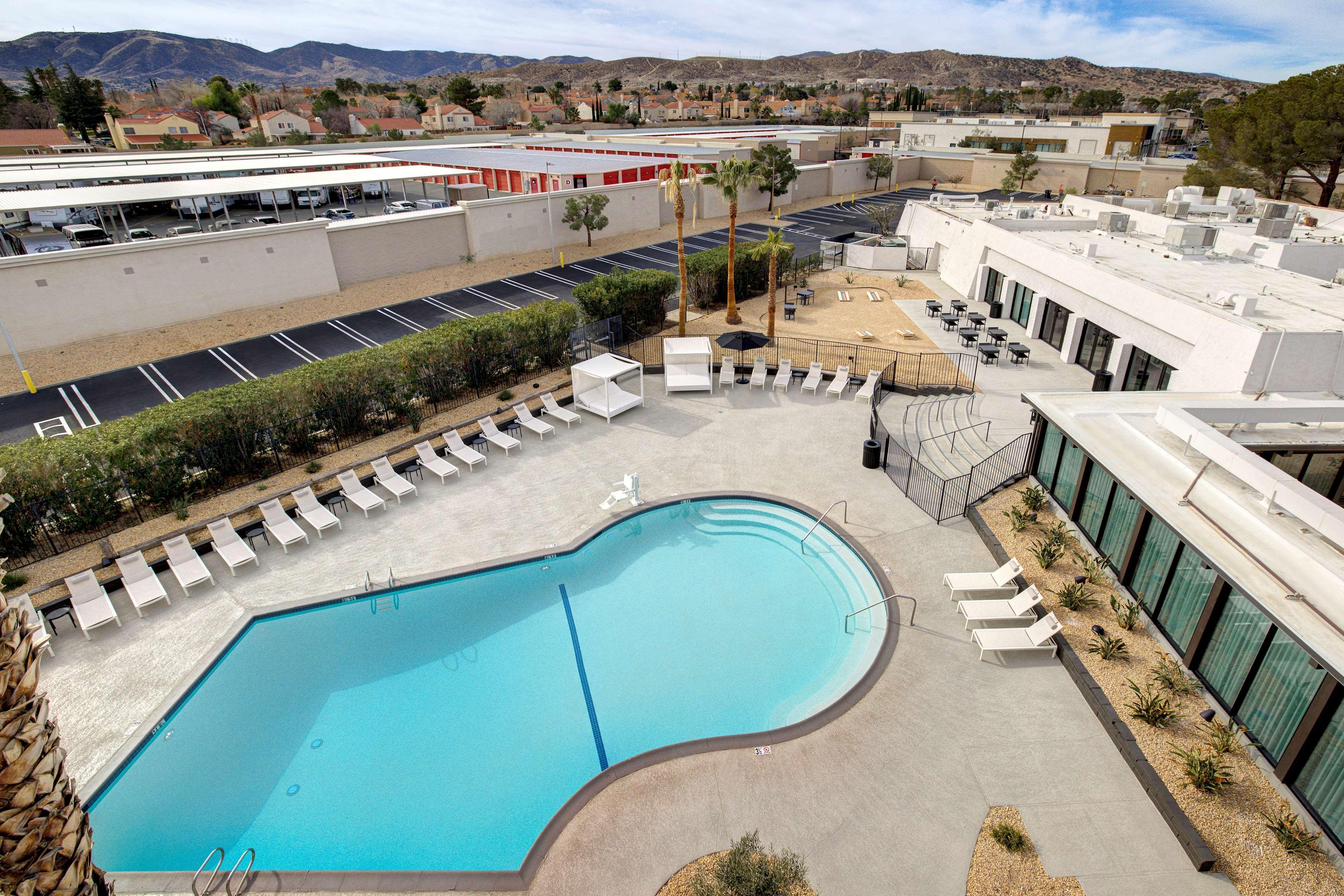 فندق Doubletree By Hilton Palmdale, Ca المظهر الخارجي الصورة